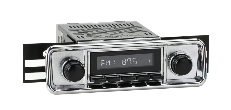 1974-79 Volkswagen Transporter DAB+ RetroRadio with Hooded Plate RetroSound