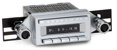 1­958 Chevrolet Delray Wonder Bar® DAB+ Radio-RetroSound